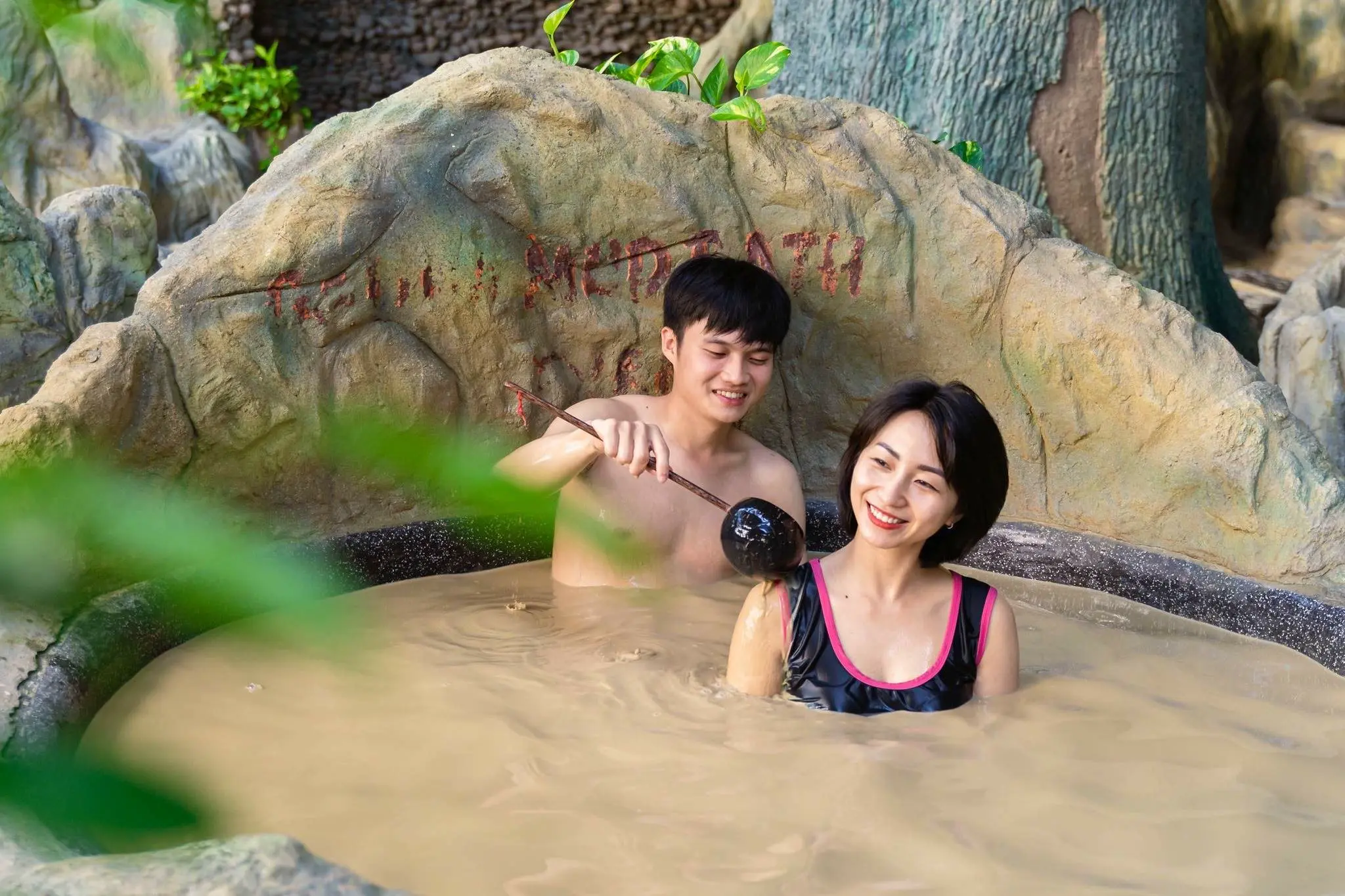 Lợi ích của tắm bùn khoáng: Giải pháp tự nhiên cho da khỏe mạnh