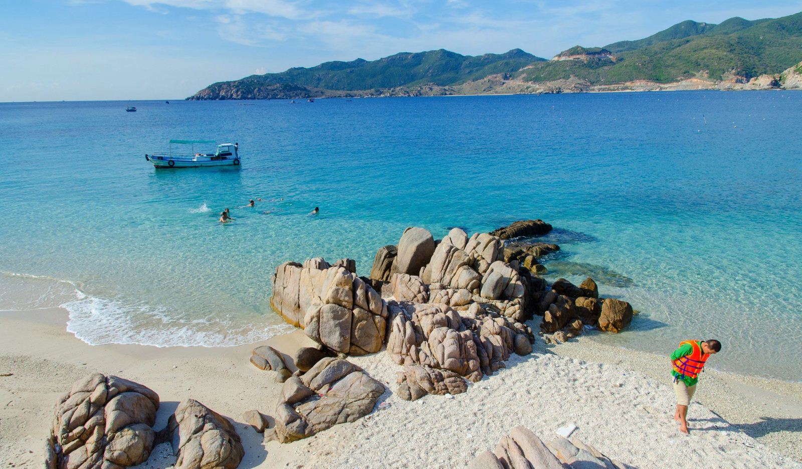 tour đảo bình ba